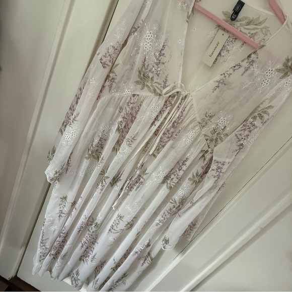 Francesca's Collections Other - Francesca’s Embroidered Floral Kimono Size L/XL New with Tags